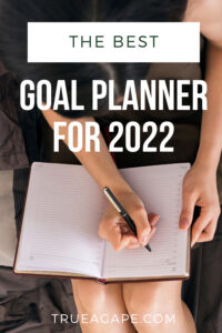 The most wonderful time of the year - looking for the best goal planner for 2022! But, how do you choose the right one (there are so many options.) Read this blog post to learn why the Cultivate What Matters PowerSheets is the best and how to use it.